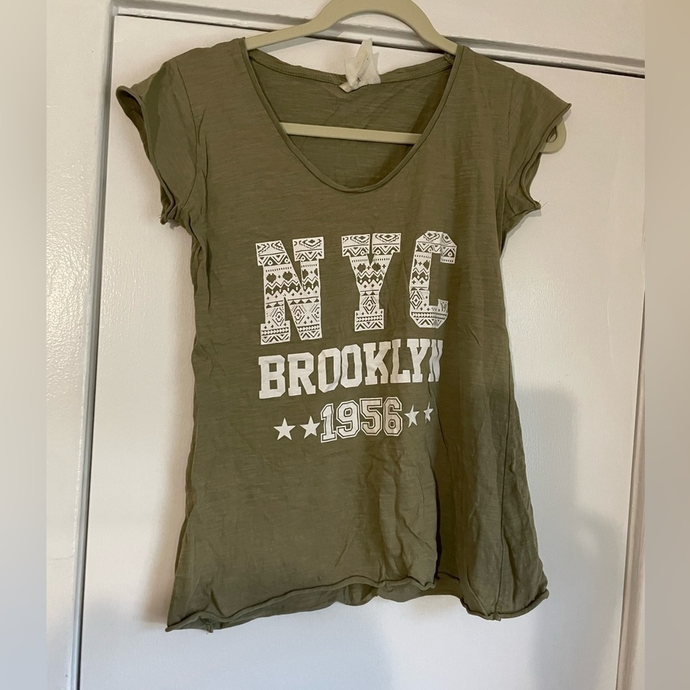 NYC Brooklyn 1956 T-shirt‎ size Medium